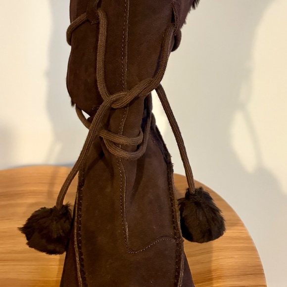 Steve‎ Madden P-Pop Boots Moccasins Suede Faux Fur Tie Pompoms Mid-Calf Brown 9 - Picture 3 of 9